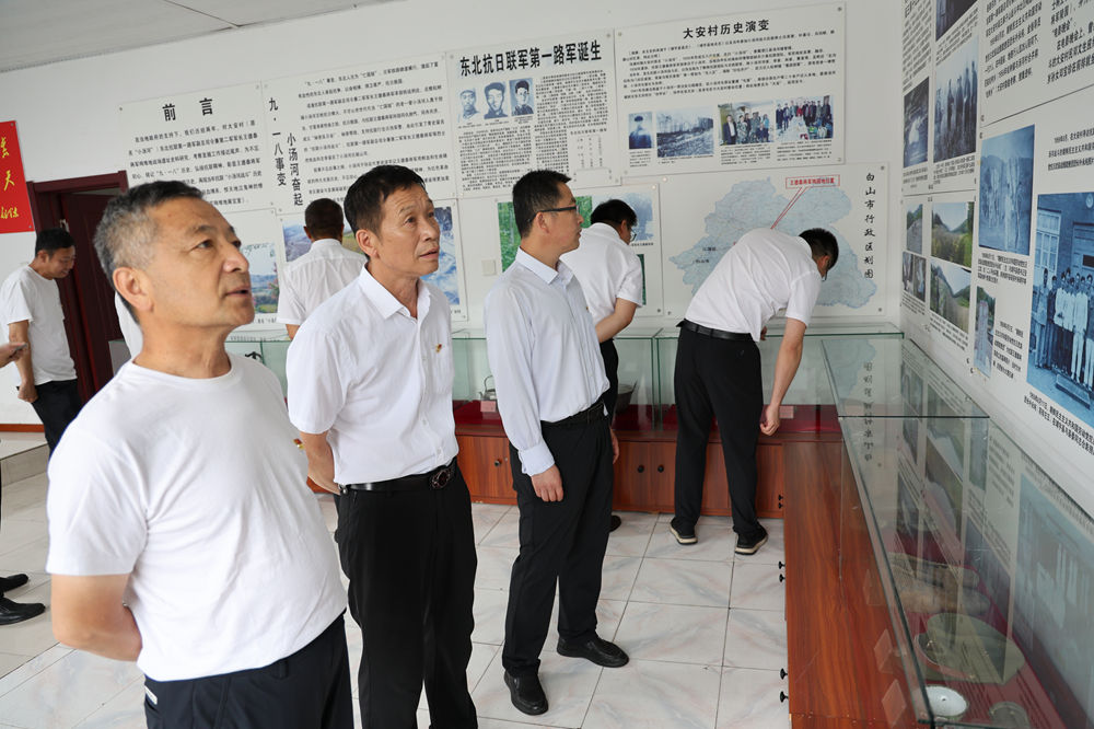 图1.jpg